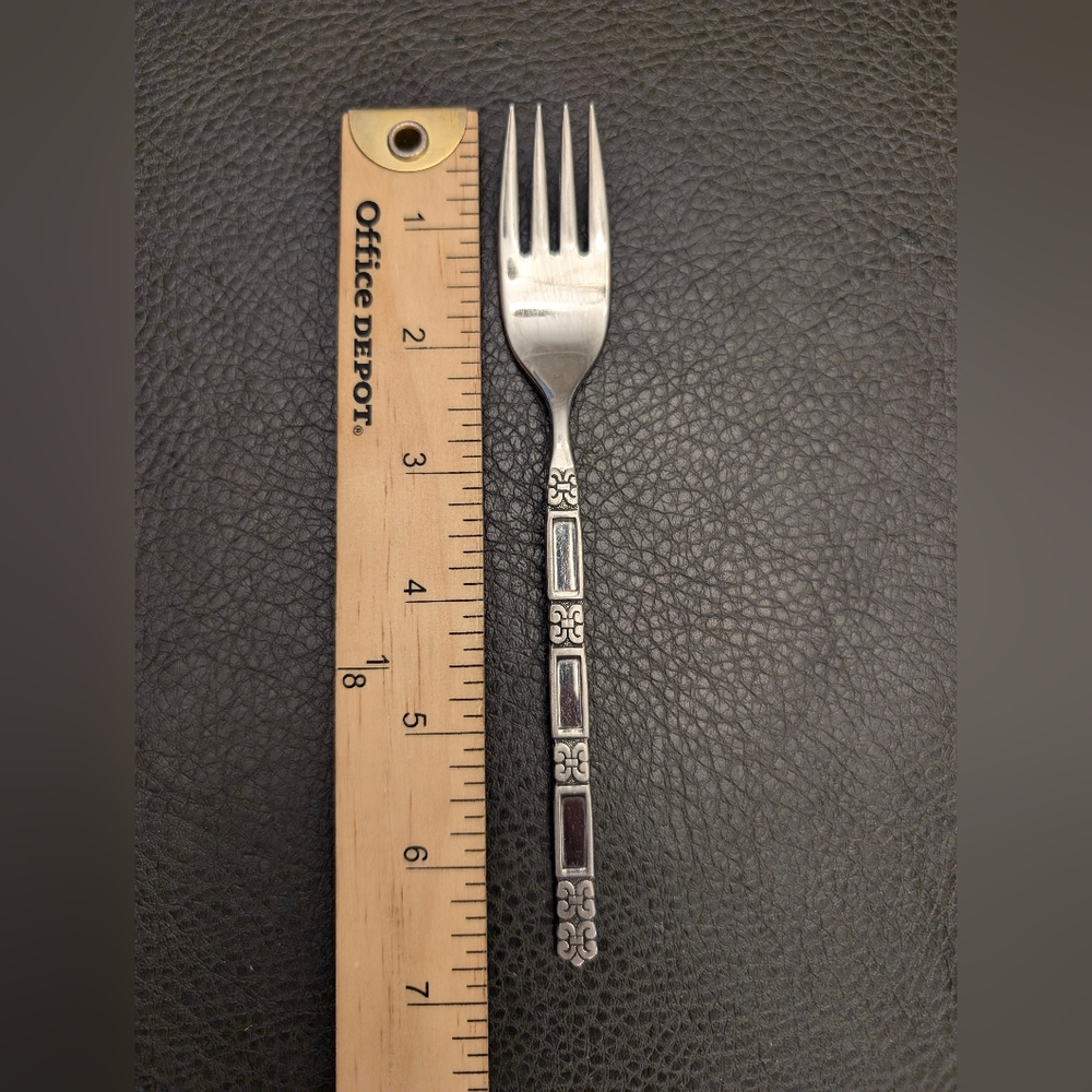 Oneida Community Madrid Flatware Stainless No Black Accent Serving 43 Pc - Picture 6 of 15